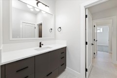 39-Bathroom-3
