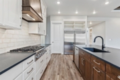 11-Kitchen