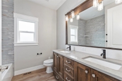 31-Bathroom