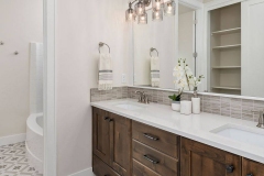 25-Bathroom
