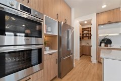 16-Kitchen