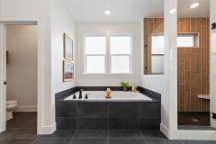 24-Primary-Suite