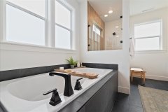 28-Primary-Suite