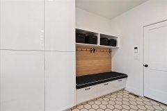 39-Interior-View_Mudd