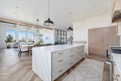 031-Kitchen