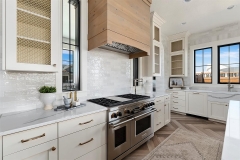 033-Kitchen