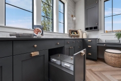 040-Kitchen