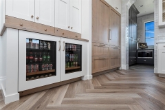 050-Kitchen