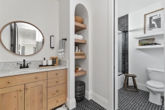 107-Bathroom