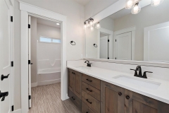 35-Bathroom