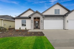 02-Front-of-Home_R2
