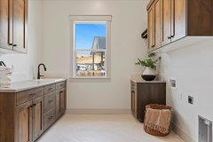 44-Laundry-Room